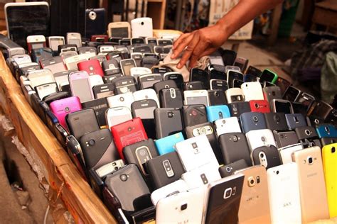 are counterfeit phones usable
